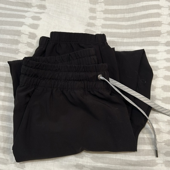 VUORI Women's Weekend Jogger size small - Picture 6 of 7